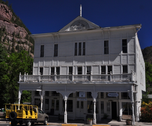 the Historic Western Hotel